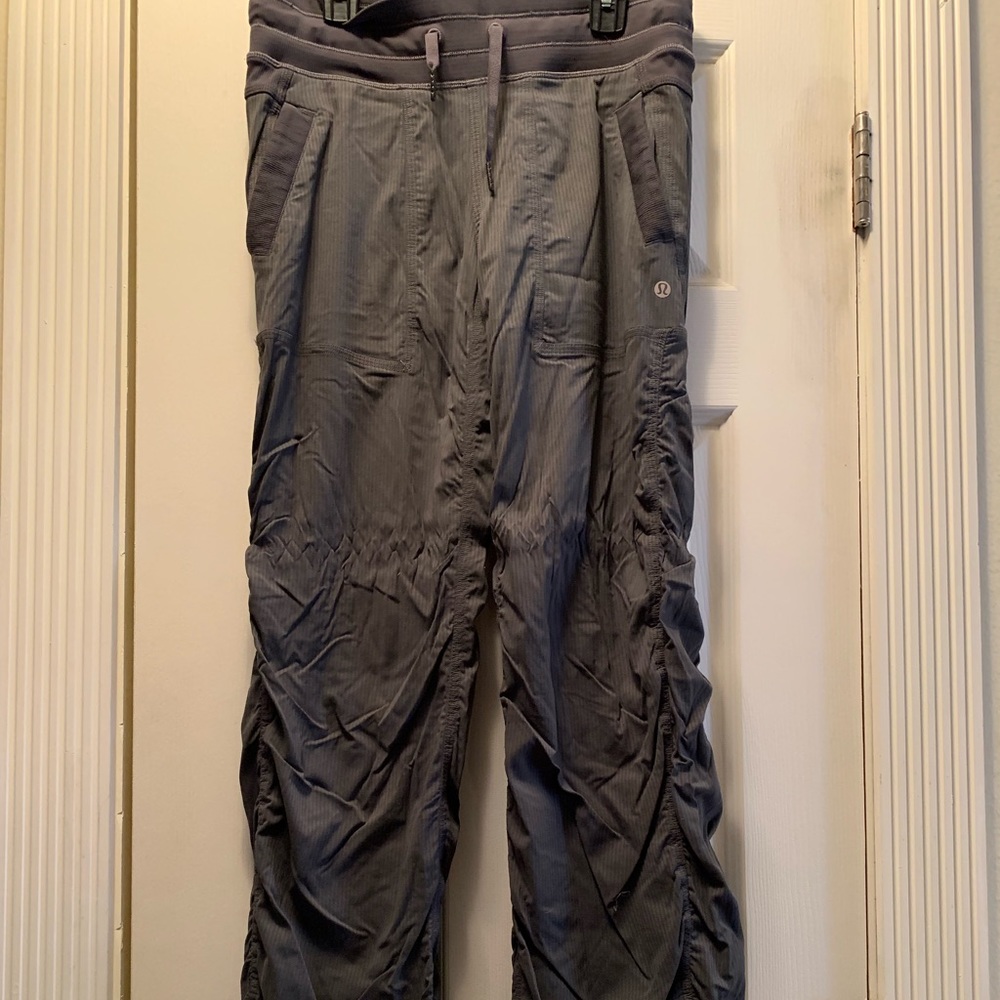 LuluLemon Studio Pant Size 4 Women’s